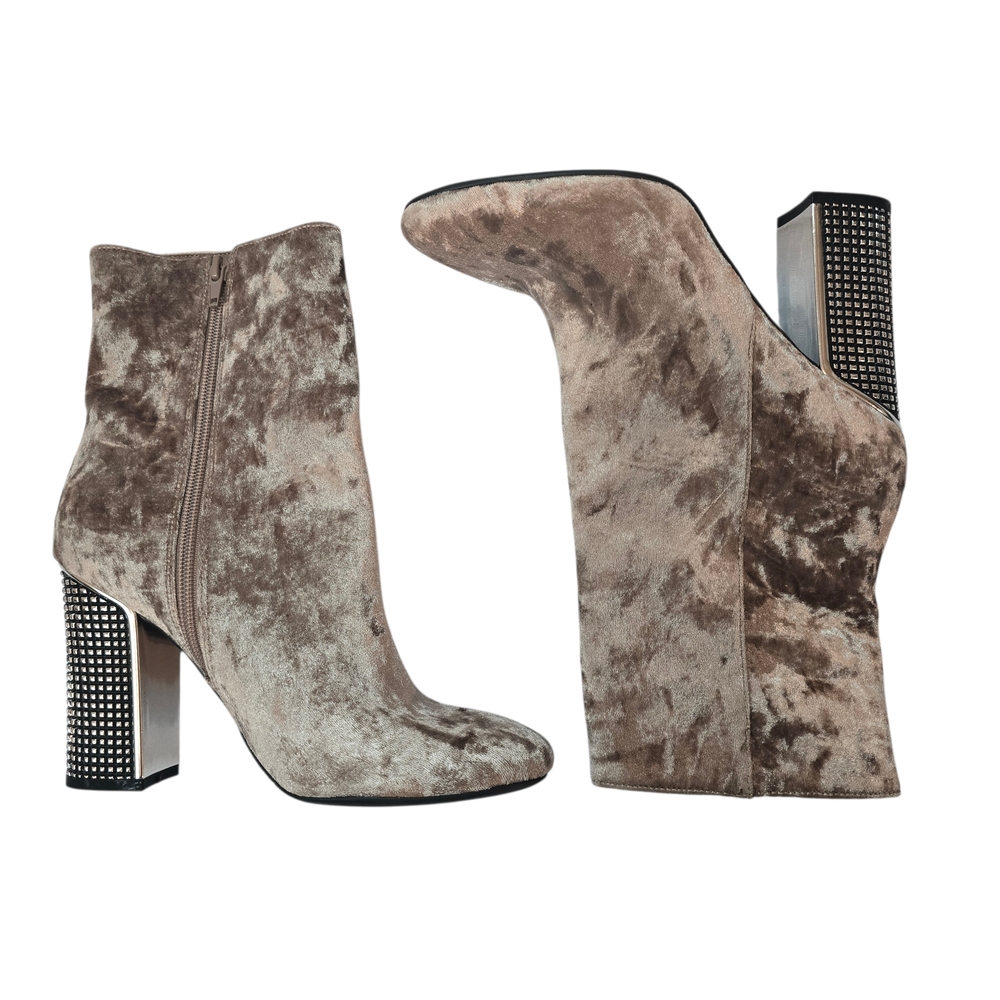 GUESS Lexilee Pink Crushed Velvet Studded Block Heel Boots 